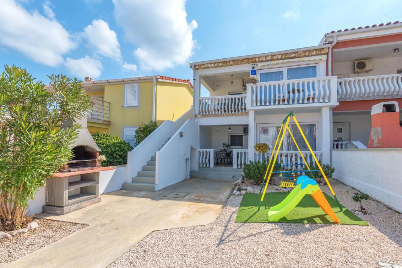 Apartment Tema Вир Екстер'єр фото